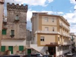 Clicca qui per vedere i dettagli di Albergo Torre Di Milo