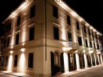Clicca qui per vedere i dettagli di Albergo Savoia and Campana